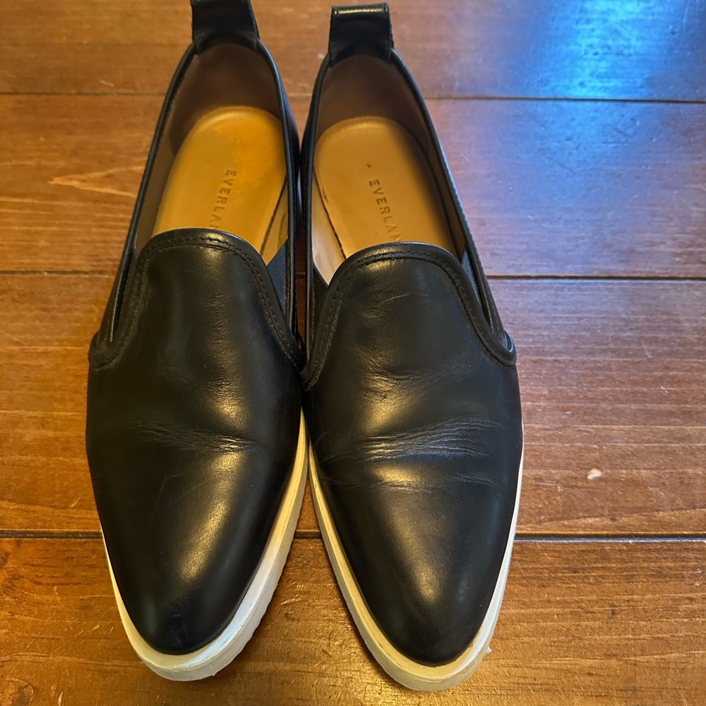 Everlane Black Leather slip on Loafers
